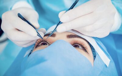 Traitement laser des yeux : avantages, risques et prise en charge